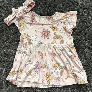 Posh Peanut Floral Baby Outfit with matching headband 12-18 months